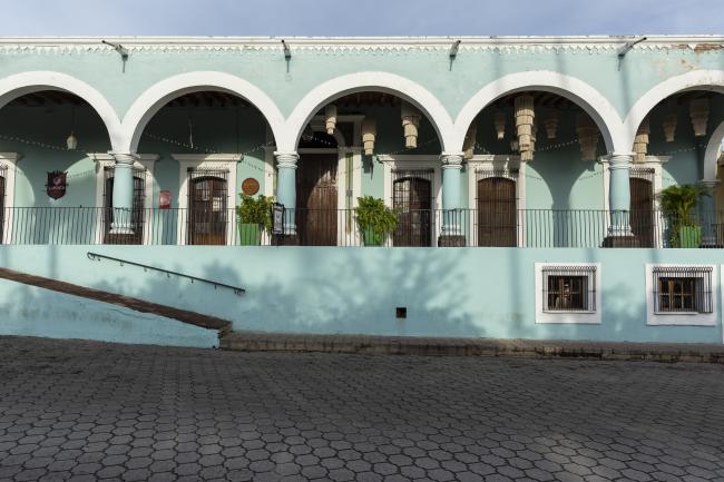 Hotel portales