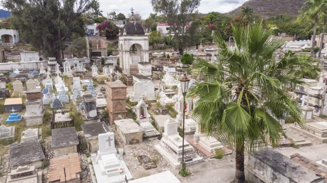 Panteón Álamos