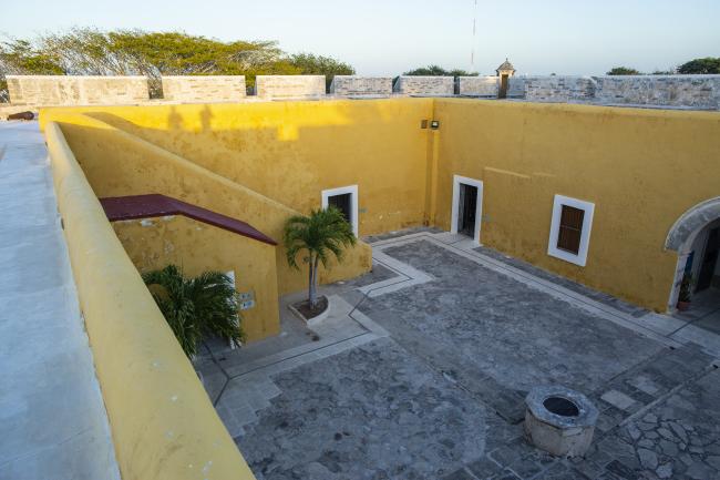 Museo de Arqueología Maya, Fuerte de San Miguel