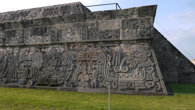 Templo de las Serpientes Emplumadas