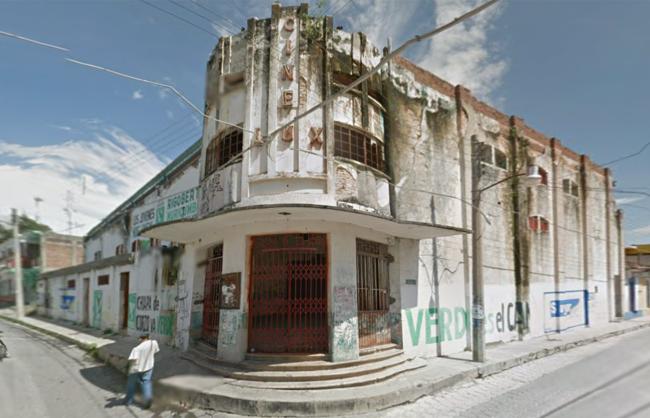 Cine Lux
