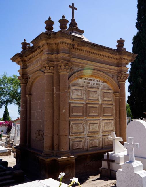 Sepulcro de José Ma. Villagrán