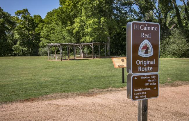 Sitio histórico estatal Caddo Mounds