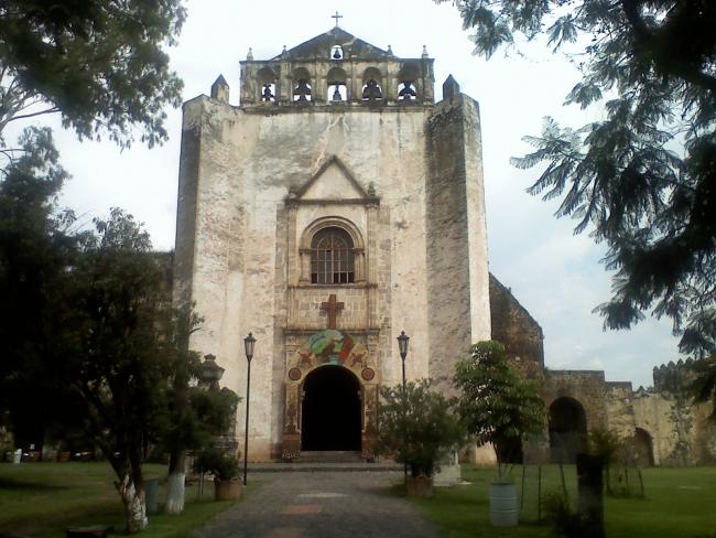 Templo y Ex Convento de San Juan Bautista (Tlayacapan)
