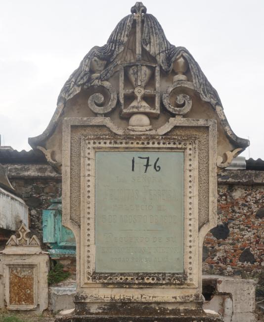 Sepulcro de Felicitas Ferreira
