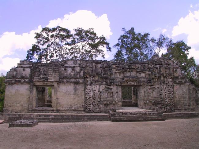 Chicanná