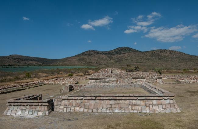 Plazuelas