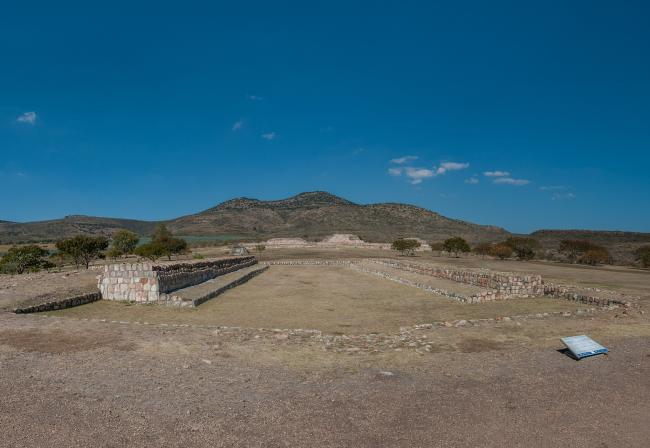 Plazuelas