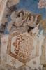 Claustro bajo con pintura mural